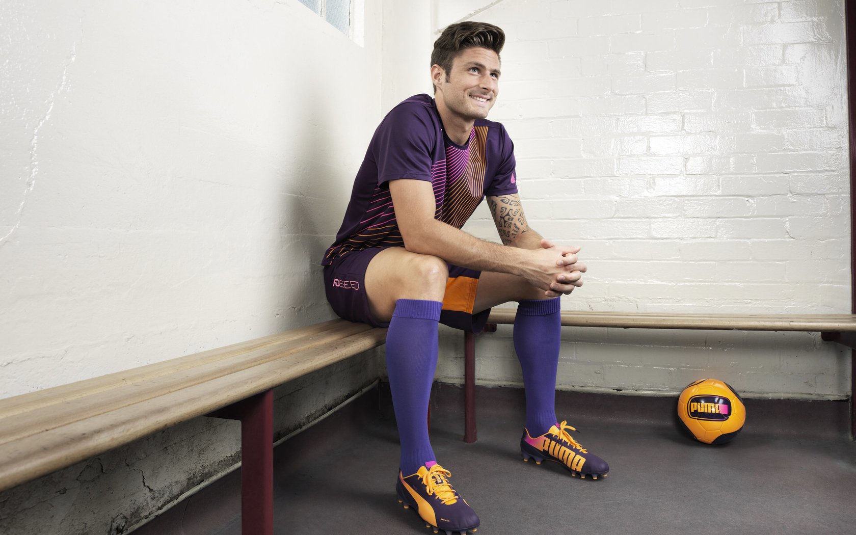 “中超联赛即将开启，豪门迎来新一轮战略布局”，中超豪门球队